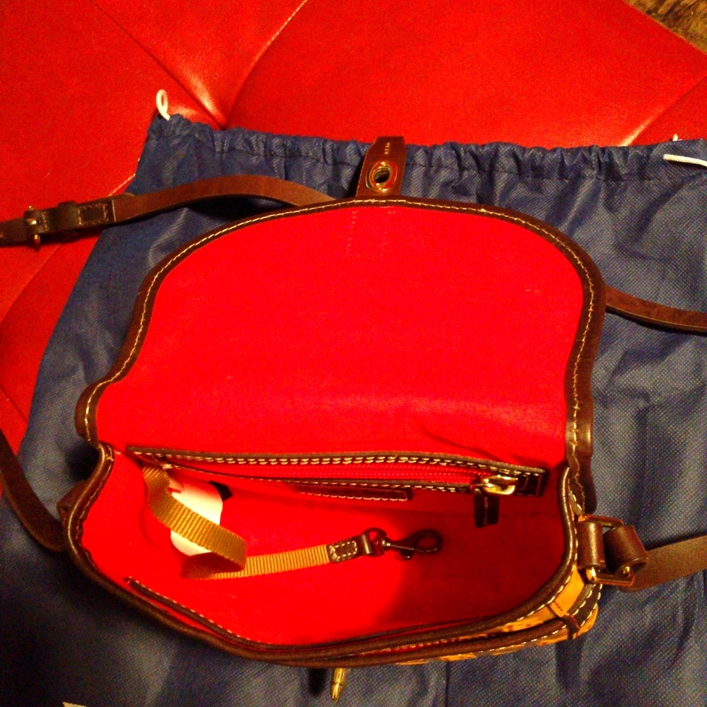Cross body purse